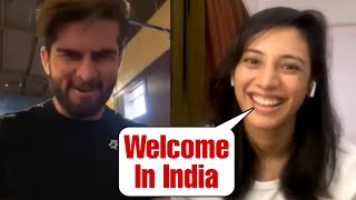 Smriti Mandhana Welcome Shaheen Shah Afridi In India For World Cup [upl. by Nnayr]