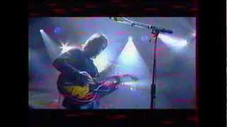 supergrass  moving  live  1999 [upl. by Anehsuc636]