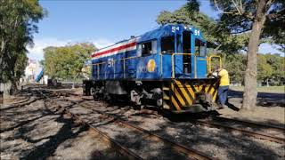 Trenes de balasto del INCOFER en maniobras en La Sabana [upl. by Yllaw]