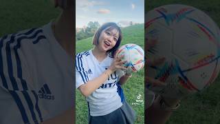 サッカー女子を彼女にするのはどうですから サッカー女子 サッカー あるある [upl. by Acinorav]