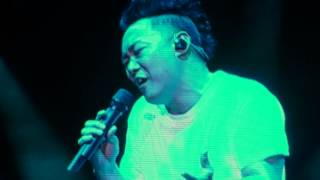 Eason Chan 陳奕迅 浮夸 Fau kua Sydney Concert 29 Sept 2013 [upl. by Lister]