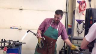 Oxyacetylene torch heating 101 [upl. by Craggie]