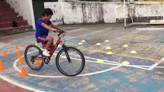 Ejercicios de ciclismo para niños [upl. by Oigimer368]