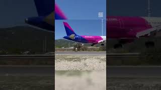 Airplane Makes Low Landing at Skiathos Airport 😳 [upl. by Elimac492]