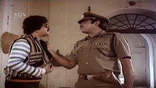 Ambarish Comes To Arrest Shankarnag  Blockbuster Kannada Movie Top Scenes [upl. by Spieler720]