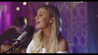 Kelsea Ballerini  Unapologetically Acoustic [upl. by Weitzman381]