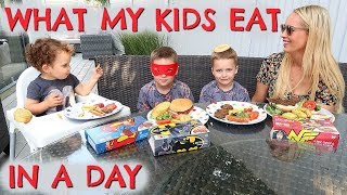 WHAT MY KIDS EAT IN A DAY  SUMMER BARBECUE EDITION  EMILY NORRIS AD [upl. by Ahsrats]