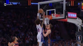 Kelly Oubre Jr disrespectful poster dunk on Isaiah Hartenstein vs Knicks [upl. by Edaw]