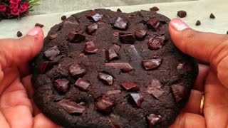 1 Minute Microwave Keto DOUBLE CHOCOLATE CHIP Cookie The Easiest Keto Chocolate Chip Cookie Recipe [upl. by Marleen]