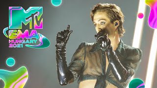 Måneskin MAMMAMIA LIVE  MTV EMAS 2021 [upl. by Erena]