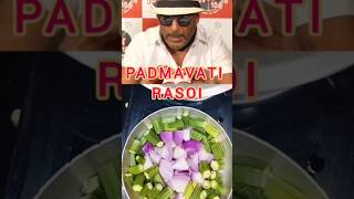 Jackie Shroff s quotKanda Bhindi Sookhaquotrecipe 😋shorts ashortaday viralvideo celebrity trending [upl. by Iorgos488]