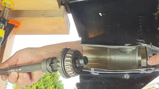 How to Remove Prop Shaft Correctly Mercury Lower Unit With Cam Shift [upl. by Cherice]