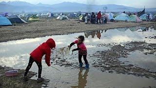 Greece steps up efforts to clear Idomeni camp but many reluctant to leave [upl. by Eiromem]