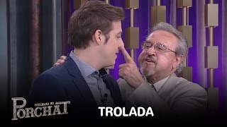 Carlos Villagrán começa entrevista trolando Porchat [upl. by Musser]