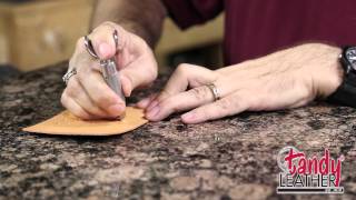 Learning Leathercraft with Jim Linnell Lesson 2 Using A Swivel Knife [upl. by Evilo]