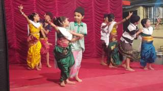 Koli dance by matrubhumi krida mandal worli [upl. by Steinberg]