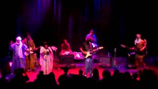 Tinariwen Soixante Trois 930 Club DC 6 25 10 [upl. by Neelhsa301]