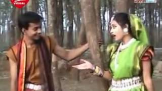 Kemon Kemon Asen Fulmonia  Bengali Folk Song  Bangla Old Song [upl. by Cy]