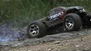 Traxxas Revo 33 5309 [upl. by Bust533]