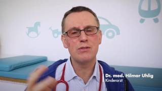 Kinderarzt Dr Uhlig erklärt Hörtest für Babys [upl. by Nongim]