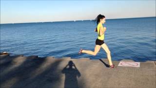 Forefoot Running Style in Slow Motion [upl. by Mitzi906]