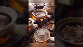 Traditional cooking Grilled Chicken amp Rice in Claypot fooddivingfoodstreetfoodclayricechicken [upl. by Lovett]