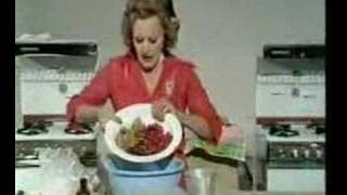 Fanny Cradock Cooks For Christmas Christmas Cakes part 1 [upl. by Farlie]