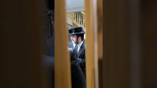 a look at rabbi jungreis of niklesburg in woodbourne ny3 [upl. by Brandwein331]