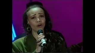 Kim Appleby 1991 World Music Awards [upl. by Eimmij]