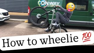 How to wheelie a c100 v2 💯updated version [upl. by Adlar712]