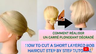 Réaliser un carré plongeant dégradé soimême  DIY layered bob haircut at home [upl. by Idette542]