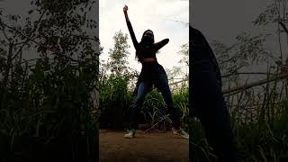 Sad girlz luv money dance cover by reshu shortdancevideo kpop [upl. by Atirehs]