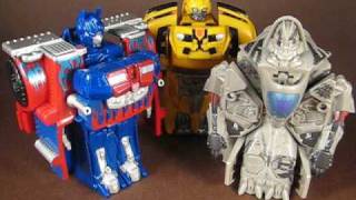 EReview  Transformers Revenge Of The Fallen Gravity Bots [upl. by Eissim]