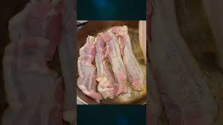 How to Cook Bacon in a Cast Iron Frying Pan With No Sticking shorts [upl. by Orag]