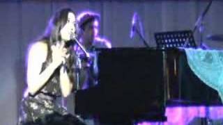 Vanessa Carlton  Pretty Baby Live in ATC Manila [upl. by Inafetse]