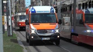 Prague Meditrans ambulance responding code 3 2x [upl. by Leoline]