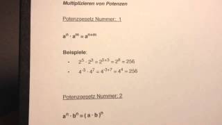 Potenzen multiplizieren  Multiplikation und Potenzgesetze [upl. by Atalayah]