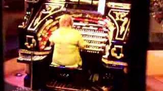 The Mighty Wurlitzer At Organ Stop Pizza [upl. by Nainatrad]