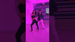 Isaq mera tu  dance video  nehakakkar danceshorts ytshorts bollywood [upl. by Onibla635]