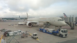 Etihad boarding the Airbus A3501000 at Paris CDG [upl. by Morven]