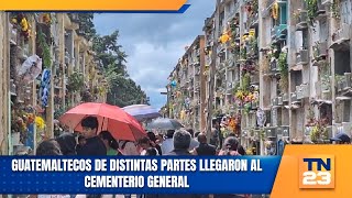 Guatemaltecos de distintas partes llegaron al Cementerio General [upl. by Ainedrag]