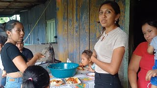 Así compartimos los sagrados Alimentos 😋 [upl. by Gare]