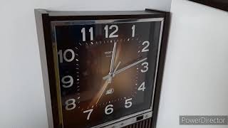 Vedette transistor ATOMAT wall clock [upl. by Zrike]