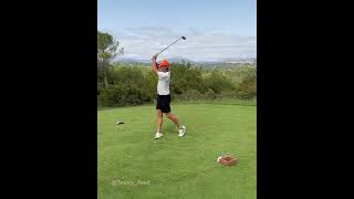 Tomas Berdych’s golfswing 🏌️‍♂️⛳️ [upl. by Macintosh534]