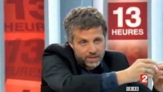 Stéphane Guillon Ridiculise Sarkozy En Direct Au JT Du 13h [upl. by Kaazi]