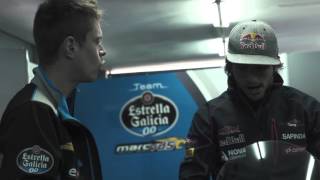 Carlos Sainz amp Tito Rabat debut en moto del piloto de Fórmula 1 [upl. by Pavkovic]