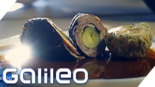 Die geilste Roulade mit Knödel gekocht von KochAnfängern  Galileo  ProSieben [upl. by Colner]