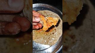 Kachri ki chatni or roti sparklewithshorts trending youtubeshorts shorts villagefood viral [upl. by Gass561]