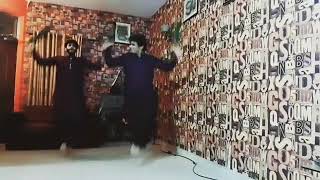 LARSHA PEKHAWAR ALI ZAFAR FT GUL PANRA NEW SONG DANCE STEPS SONU DANGEROUS [upl. by Niad]