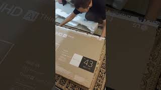 Unboxing TV LG UHD AI ThinQ 43UQ75 [upl. by Arimay]